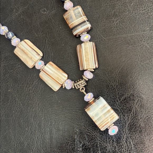 Elegant Beaded Necklace with Striped  Agate Accents beads and pendant - Picture 5 of 5
